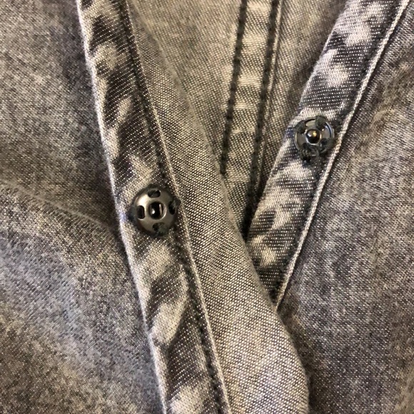 Who What Wear M Dress Grey Denim long sleeve Wrap strap zipper pockets Excellent - Picture 5 of 15